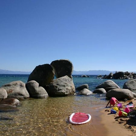 Lake Views, Pet-Friendly Cabin With Hot-Tub In King'S Beach คิงส์บีช ภายนอก รูปภาพ