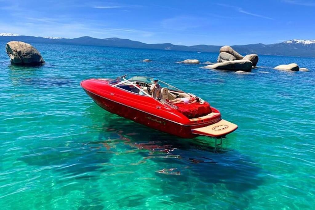 Lake Views, Pet-Friendly Cabin With Hot-Tub In King'S Beach คิงส์บีช ภายนอก รูปภาพ